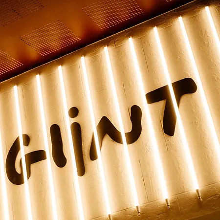 Glint Paris-3