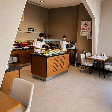 Liv City Hotels-3