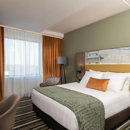 Leonardo Royal Hotel Amsterdam-3