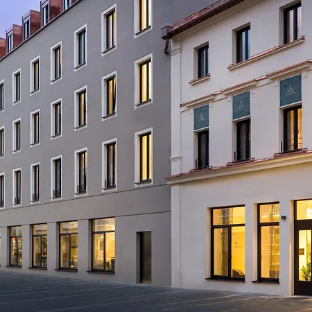 Elaya Hotel Regensburg City Center, Trademark By Wyndham-2