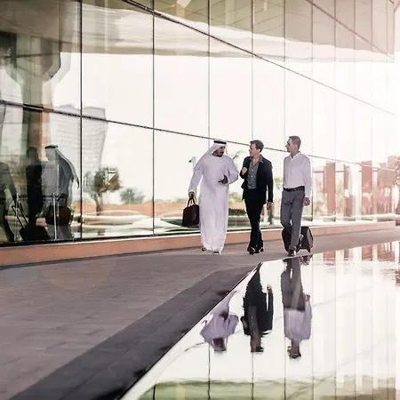 Holiday Inn & Suites - Dubai Science Park By Ihg-3