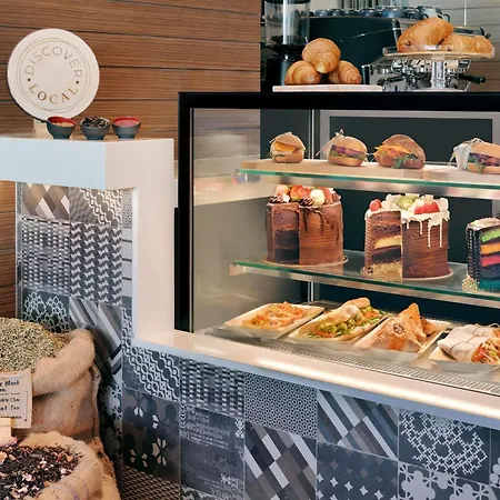 Mercure Dubai Deira-2