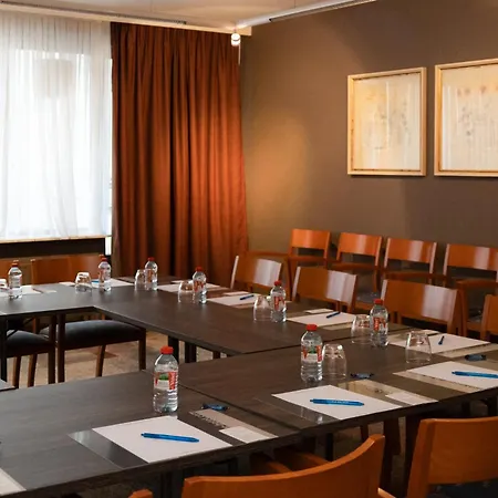 New Hotel Charlemagne-3
