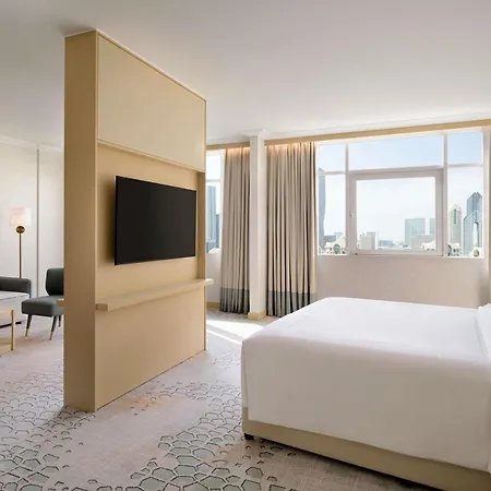 Swissotel Al Murooj Dubai-2