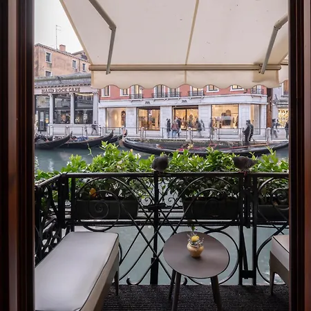 Albergo Cavalletto & Doge Orseolo-3