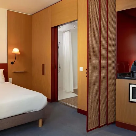 Novotel Suites Marseille Centre Euromed-3