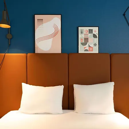 ibis Lausanne Centre-3