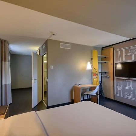 ibis Zürich City West-3