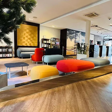 Aparthotel Adagio Marseille Timone-3