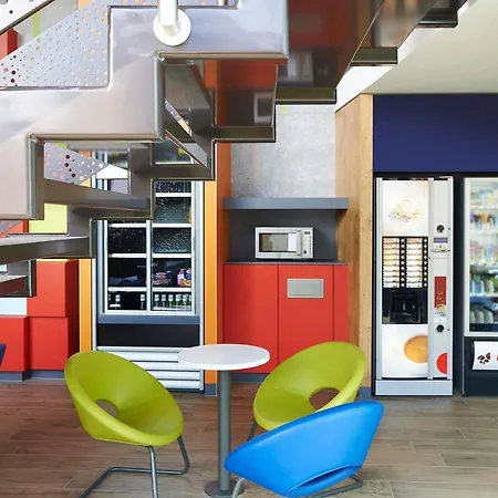 Ibis Budget Basel City-3