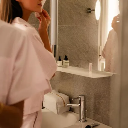9Hotel Republique-3