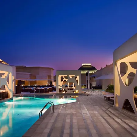 V Hotel Dubai, Curio Collection By Hilton-3