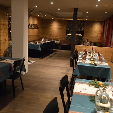 Hotel Edelweiss-2
