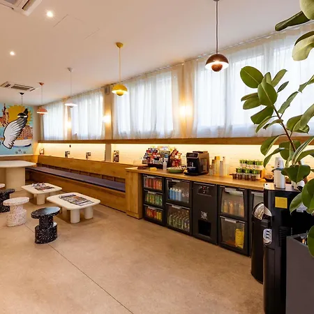 Ibis Styles Marseille Centre Prado Place Castellane-2