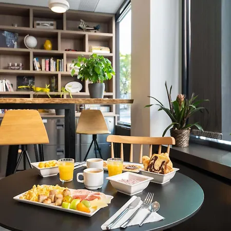 Ibis Geneve Centre Gare-3