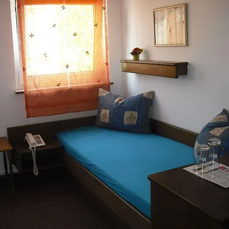 Hotel Wiesbadener Hof-3