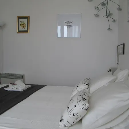 St. Lazarus Room-2