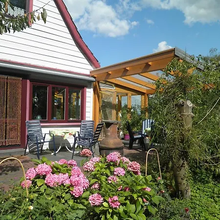 Frauenpension Arleta - Women only-3
