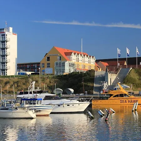 Seafront Hotel-3