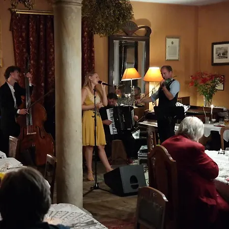 Austeria Klezmer Hois-3