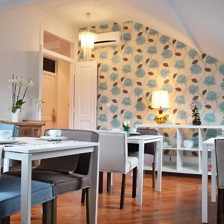 The Sky Lofts Lisbon - Guesthouse-3