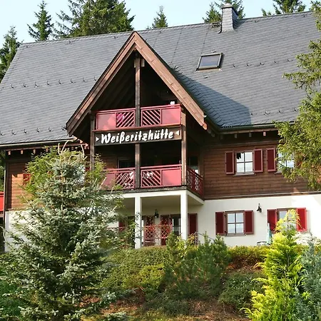 Ferienanlage Zum Silberstollen 2 Häuser am Berg Polderhof und Weißeritzhütte-3