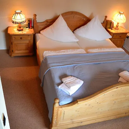 Hotel Garni Kaiserpfalz-2