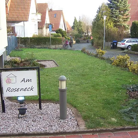 Am Roseneck-2