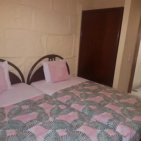 Caldeira Guest House-3