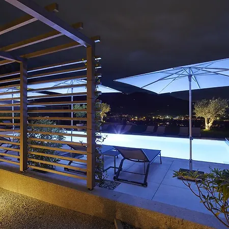 The View Luxury Suites-3