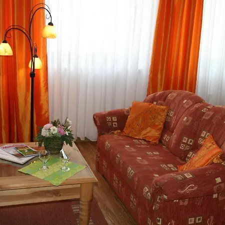 Albertus Paris Aparthotel-3