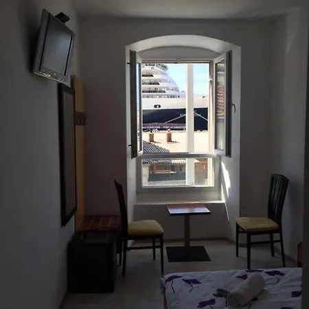 Main Bus Station Rooms-2