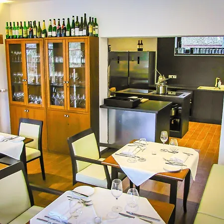 DAS TANN rooms&wine-3