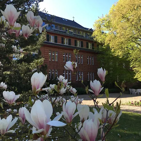 Gäste- und Tagungshaus am Glockengarten-2