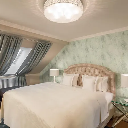 Rubin Luxury Apartments (Adults Only)-2