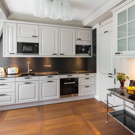Rubin Luxury Apartments (Adults Only)-3
