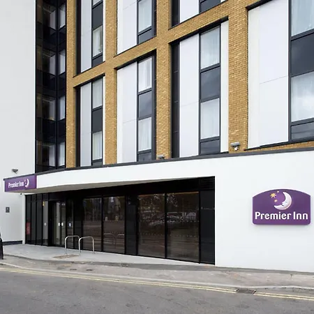 Premier Inn London Tottenham Hale-2