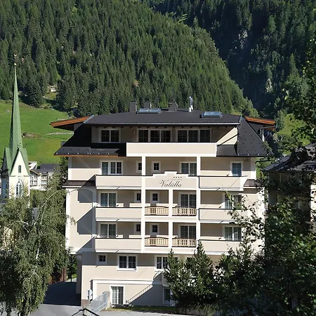 Hotel Garni Valuella-3