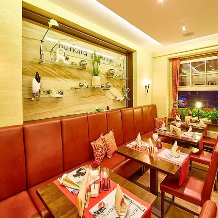 Gast-und Weinhaus Burkard-3
