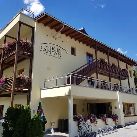 Banyan-2