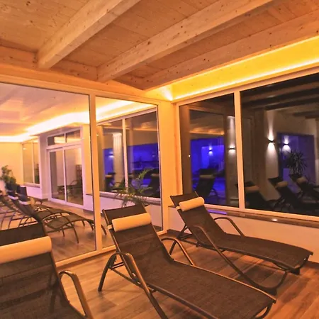 Alpenhotel Weiherbach Berchtesgaden Hallenbad und Sauna-2