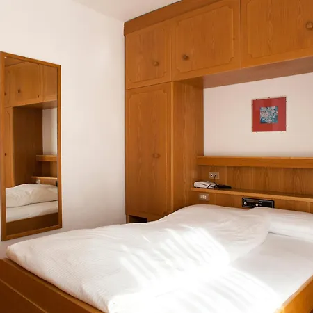 Hotel Meisules-3
