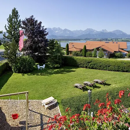 Hotel Alpenglühn-3