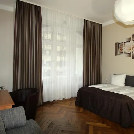 Hotel Elegia am Kurfürstendamm-3