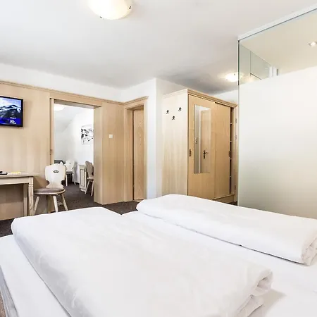 Madle - B&B-2
