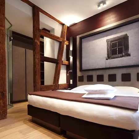 Hotel und Weinhaus Zum Krug-3