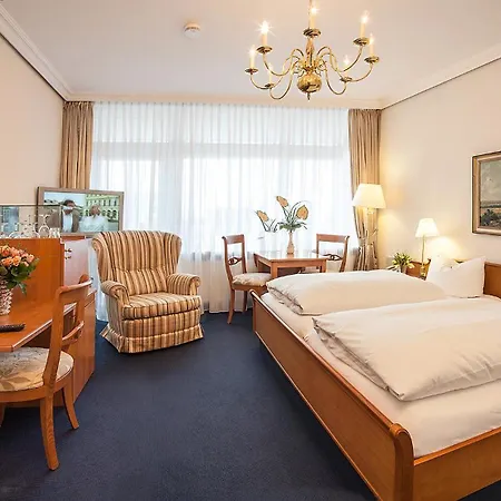 Strandhotel Monbijou Gmbh Garni-2