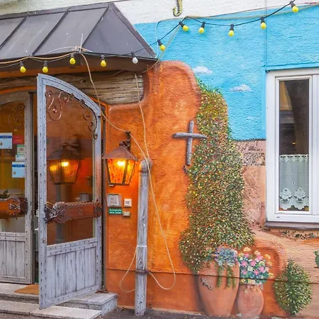 Hotel-Garni&Hostel Sandwirt-2