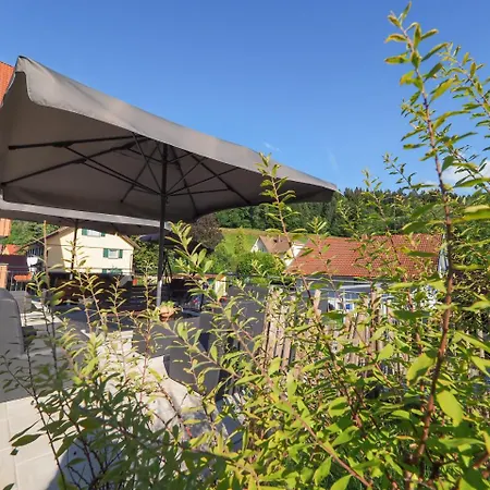 Landgasthof Zum Schwarzen Grat-3