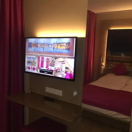 Hotel Luckys Inn-2